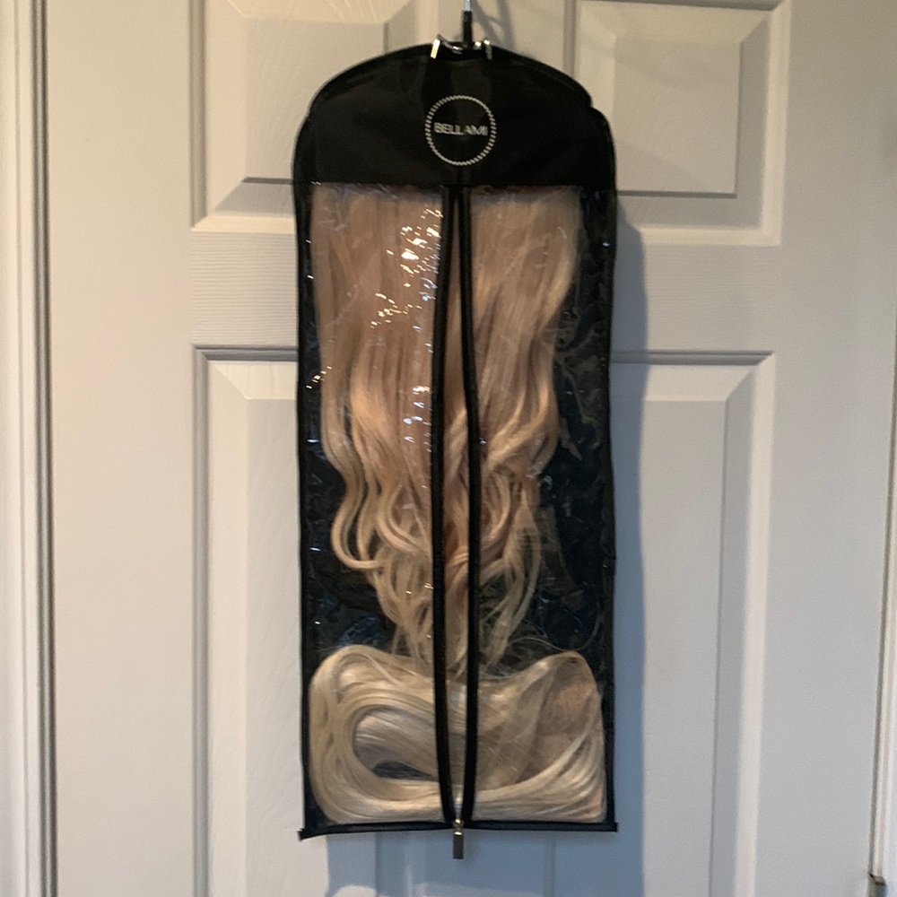 Bellamy Hair extensions 18 inch Ash Blonde. NEVER WORN!!!